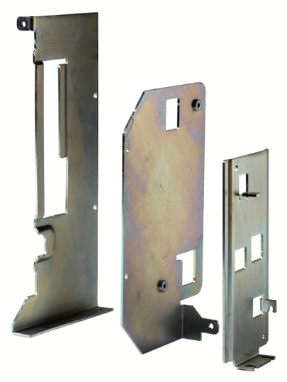 ABB - Piastre Interbloccate T7-T7M-X1 per fissaggio a parete.