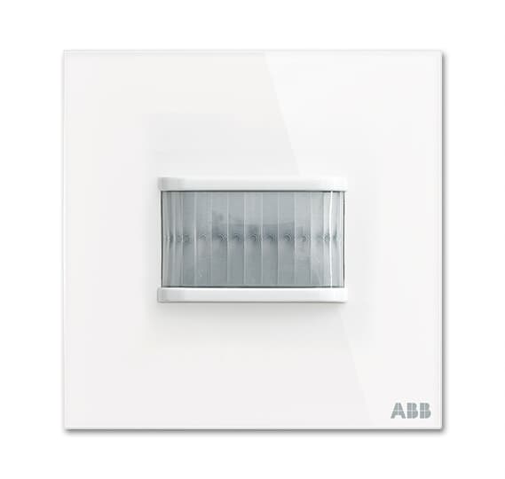 ABB - TBW/U.1.1-CG Watchdog 180° e SENSORE DI MOVIMENTO QUAD per una sicurezza completa.