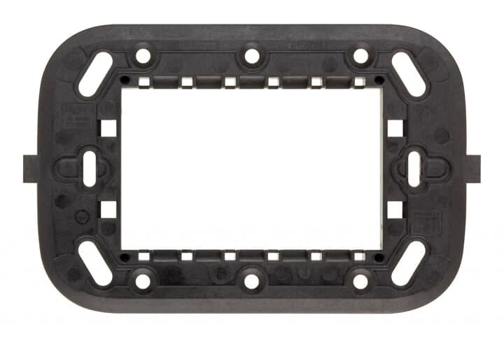 ABB - Supporto per 3 moduli per scatola rettangolare (distanza viti 83.5 mm) 1 gang Nero - Mylos.
