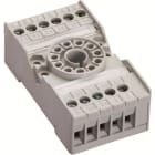 ABB - CR-U3SM ZOCCOLO UNDECAL 3C/O SLIM per un'installazione elegante e sicura.