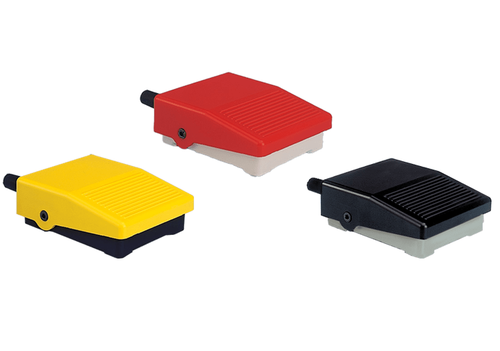 ABB - IPM2R Foot Switch e Mini Pedale: il controllo preciso e pratico per le tue esigenze di lavoro. Facile da usare, resistente e affidabile. KV 982 0