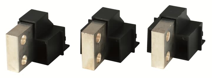 ABB - Kit VR T7-T7M-X1 8pcs: tutto il necessario per un'esperienza VR completa e coinvolgente.