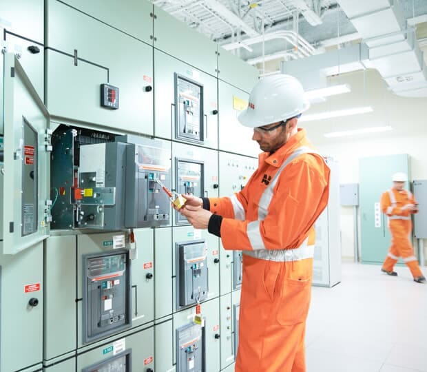 ABB - Rating plug in 2500A T8 new.