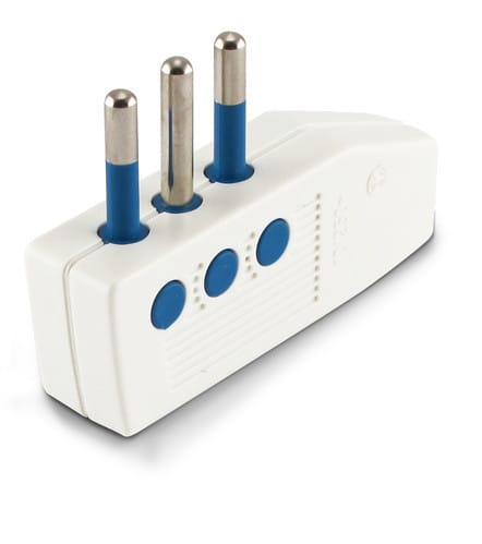 ALPHA ELETTRONICA - Spina piatta asimmetrica 90° 10A 2 poli + terra