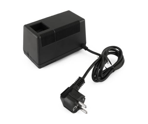 ALPHA ELETTRONICA - Convertitore Ac/Ac 100VA - Ingresso 230Vac - Uscita 115Vac - Spina Svizzera