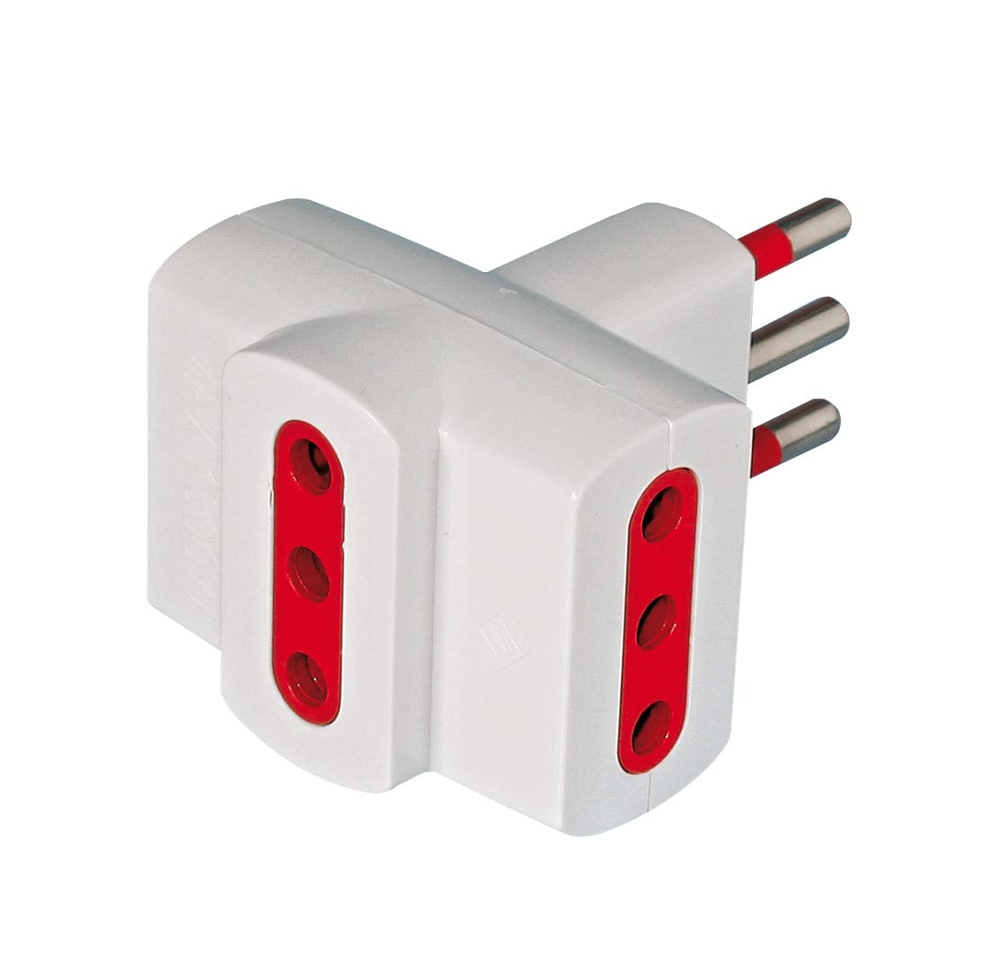 ARTELETA INTERNATIONAL - ADATT.TRIPLO 2P+T 10A 250V BIANCO
