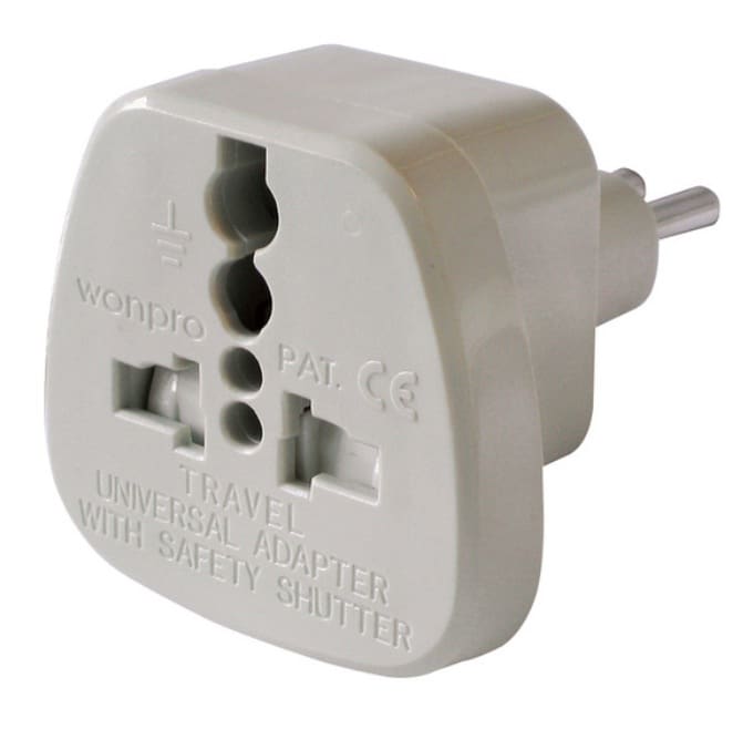 ARTELETA INTERNATIONAL - ADATTATORE X PRESA IT-UNIVERSALE 1660.SV