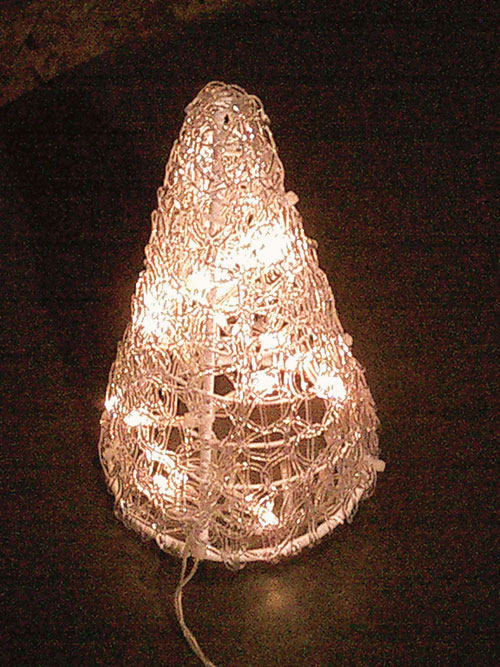 ARTELETA INTERNATIONAL - CONO LUMINOSO CON RETINA IN PVC