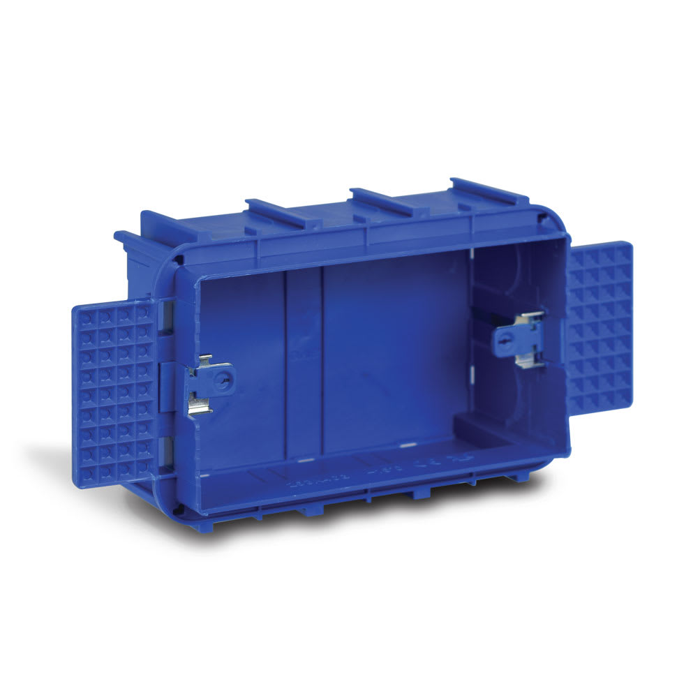 AVE - Scatola rettangolare da incasso per pareti cave e/o cartongesso 3 e 4 moduli Interasse viti 83.5 mm 108.5 mm