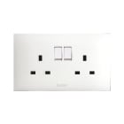 AVE - Doppia presa std inglese. colore RAL 9010. 2P+T 13A 250V finitura lucida 4 Mod. BSN21097/1P