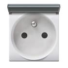 AVE - Presa Std francese con sportello. Domus S44. colore RAL 9010. 2P+T 16A 250V finitura lucida 1 Mod.