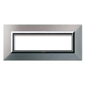AVE - Placca Zama. S44 colore alluminio naturale . con cornicetta 7 Mod.