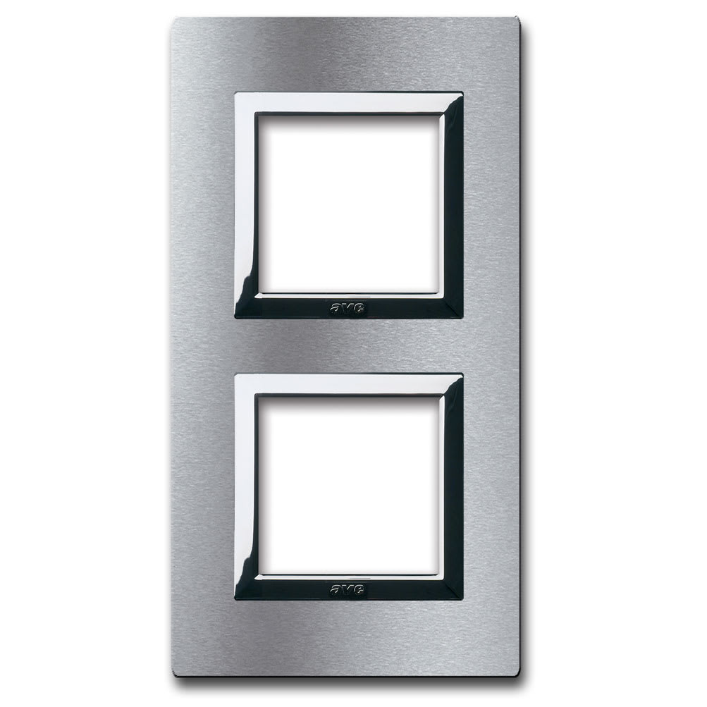 AVE - Placca Vera44 Alluminio. S44 colore alluminio naturale. con cornicetta 2+2 Mod.