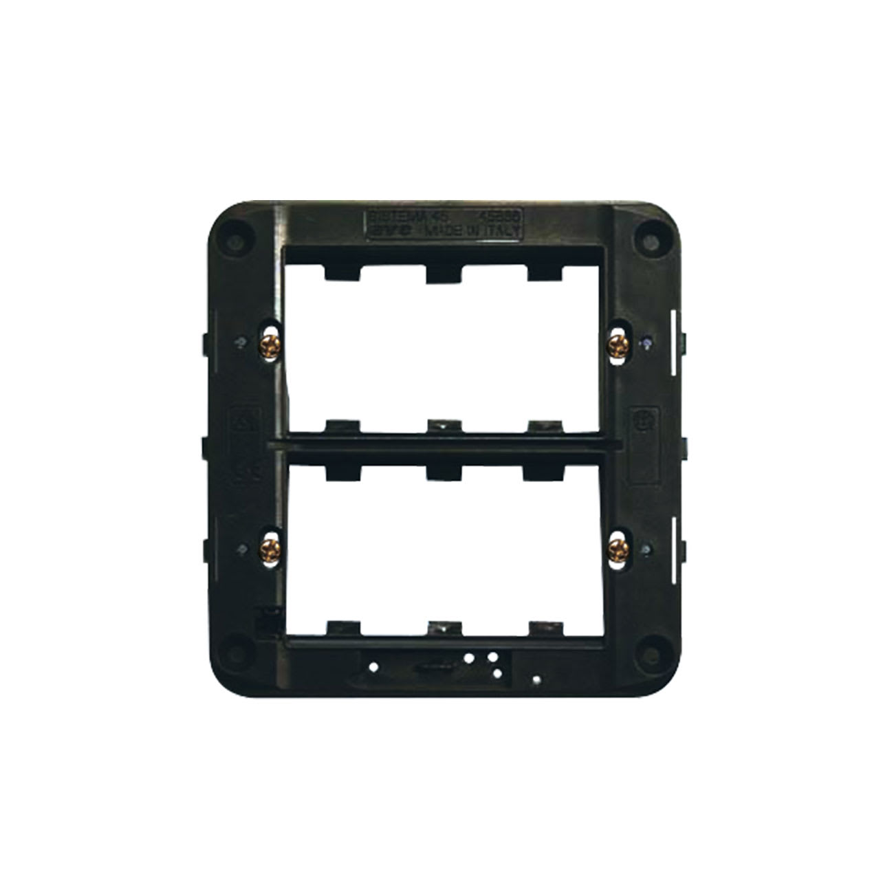 AVE - Armatura s45 con 6 moduli 3+3 per scatola bl02p, ideale per installazioni modulari e versatili.