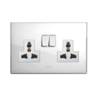 AVE - DOPPIA PRESA MULTISTANDARD. PLACCA IN VETRO COLORE BIANCO. 2P T 13A 250V FINITURA LUCIDA 4 MOD.
