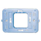 AVE - Supporto con viti S44. per scatole rettangolari 3 moduli e per scatole tonde o quadrate. 2 Mod. 44A002VT