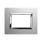 AVE - Placca Vera44 Alluminio. S44 colore alluminio naturale. con cornicetta 3 Mod. 44PA3ALS