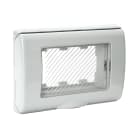 AVE - Placca stagna S45. con sportello a membrana cedibile   autoportante (non necessita di armatura portafrutti) 3 Mod. 45SP43N