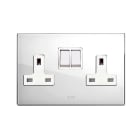 AVE - Doppia presa std inglese. placca in vetro colore bianco. 2P+T 13A 250V finitura lucida 4 Mod. BS20972PBL