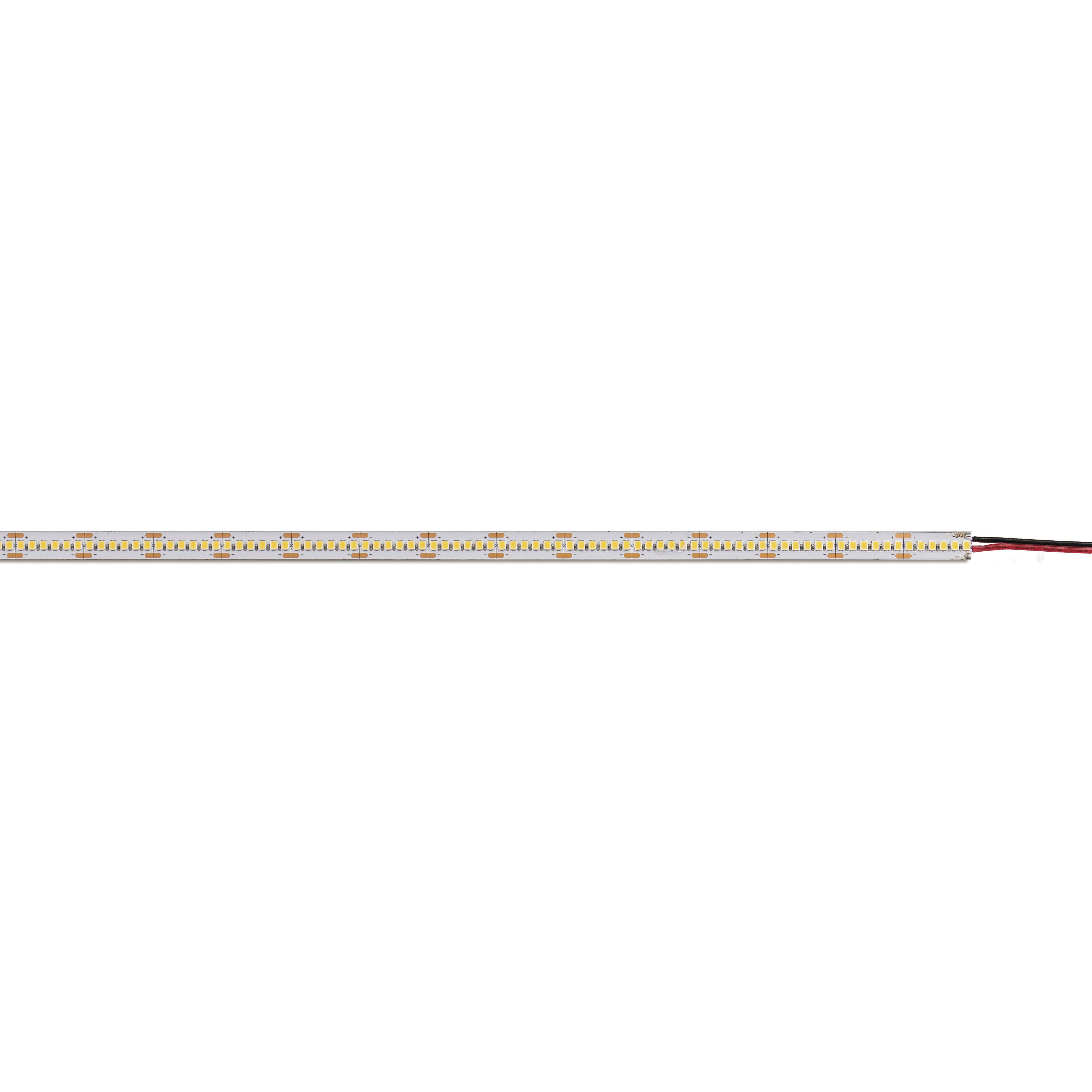 BEGHELLI - Strisce flessibili a LED autoadesive ad alta densità (240 LED/m) con emissione uniforme e alta luminosità, rotoli da 5 metri pre-cablati su entrambi i lati. STRIP LED HD 16.32W IP20 4K.