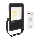 BEGHELLI - Proiettore a spessore ridottissimo FL LED 50W nero con design moderno ed elegante, idoneo per applicazione nel settore civile, terziario e industriale. Corpo in alluminio pressofuso con alette di raffreddamento integrate, IP66 SENS 4K.