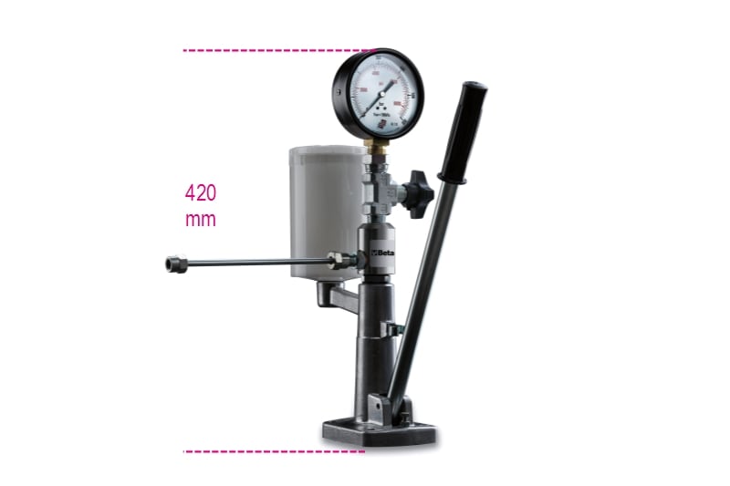 BETA - Pompa manuale per taratura e controllo iniettori diesel, ideale per verifiche precise. Pompe controllo iniettori diesel PMC, strumento essenziale per la manutenzione accurata.