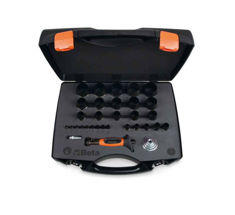 BETA - Assortimento di 29 fustelle da 2 a 50 mm e 3 accessori, cass.29 fustelle+ 3 access. d2-d50 c/32t.