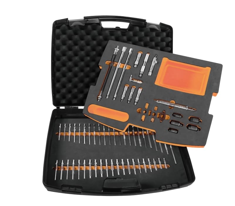 BETA - Set completo adattatori verifica compressione motori benzina diesel 1464T CASS.ADATT.COMPRESSIONE BENZINA DIESEL. 014640300