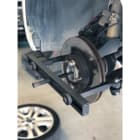 BETA - Estrattore autoserrante per dischi freno, ideale per la rimozione sicura e veloce dei dischi freno.