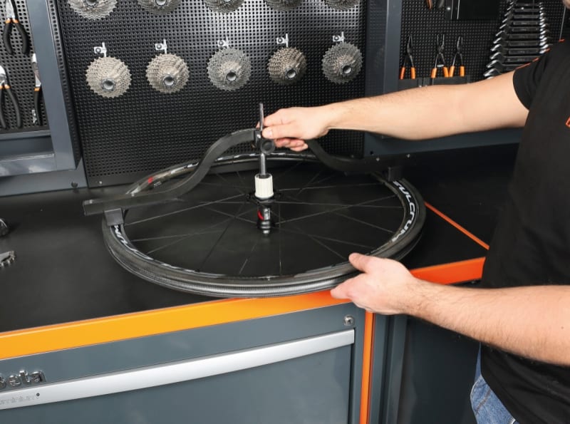 BETA - Dima per campanatura e allineamento ruote da 20 a 29"