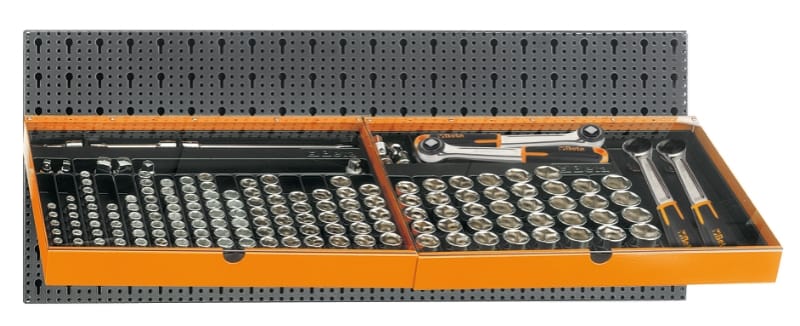 BETA - Assortimento 133 utensili con ganci modulo C68 M/125.