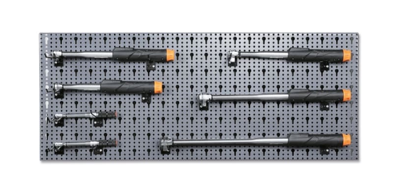 BETA - Assortimento 12 utensili con ganci senza pannello modulo x c68 m/175.