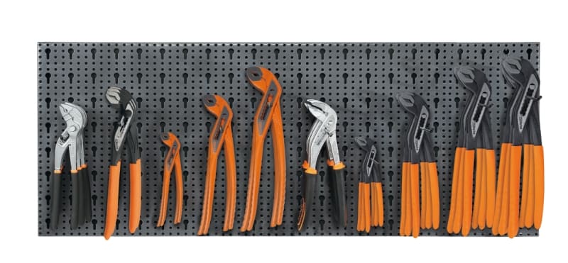 BETA - Assortimento di 41 utensili, con ganci senza pannello, modulo x c68 m/456.