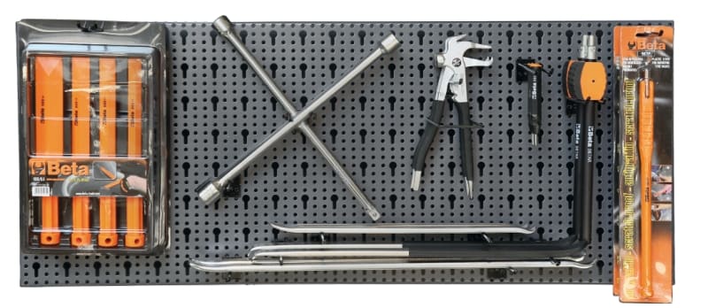 BETA - Assortimento 25 utensili con ganci modulo C68 M/813.
