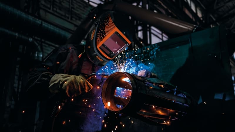 BETA - Maschera LCD a oscuramento automatico 4 sensori per saldatura.