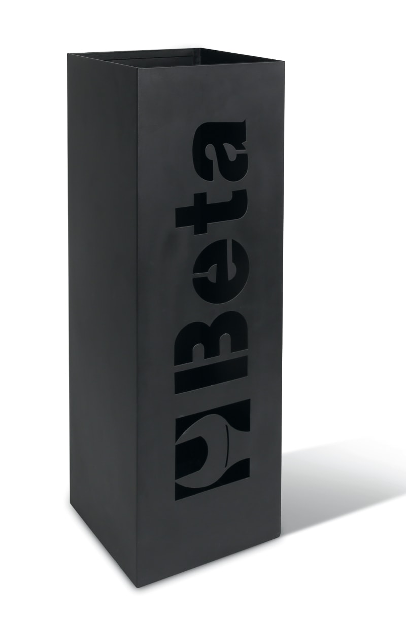 BETA - Portaombrelli Beta nero zincato con vaschetta salvagoccia in metallo.