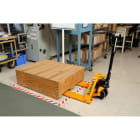 BRADY - Nastro per marcatura di pavimenti ToughStripe 104378