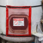 BRADY - Set di coperture per passi d’uomo con sistema di chiusura, Spazio confinato – S