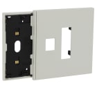 BTICINO - Frame elettrificato con mostrina presa Italia + USB