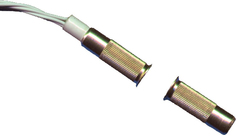 BPT - CIO23 contatto magnetico per porte e finestre, ideale per la sicurezza domestica.