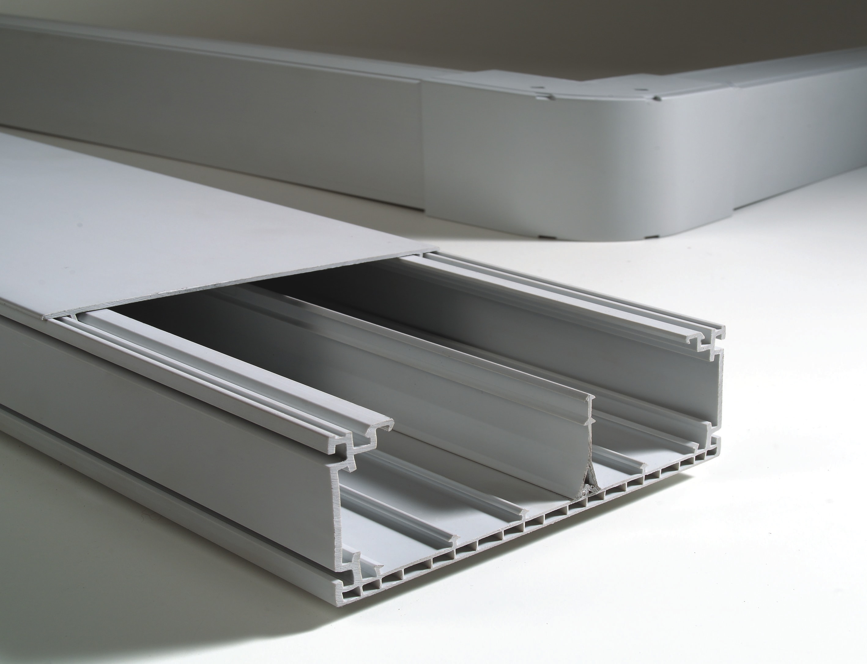 CANALPLAST - CAN.MODUL 200X62.5 + COPERCHIO