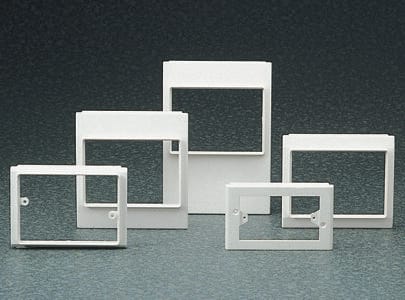 CANALPLAST - RACC.MOST.XG17B/G27B 9010