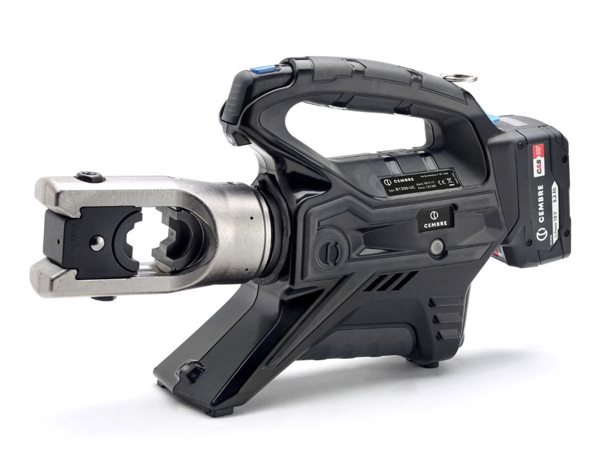CEMBRE - Utensile oleodinamico a batteria per la compressione, da 132kN, standard, con testa a U, per connettori elettrici fino a 400 mmq.