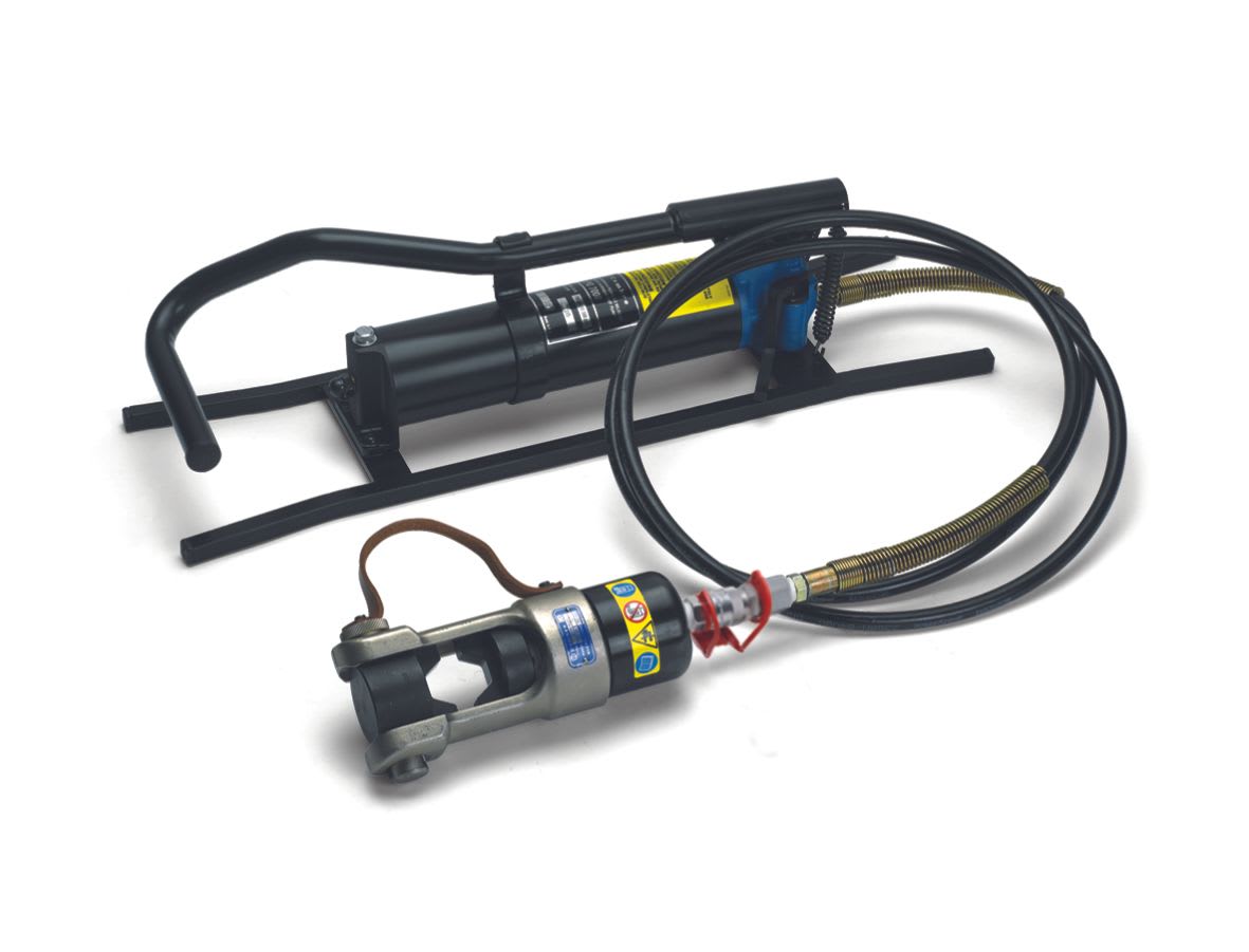CEMBRE - Pressa oleodinamica da 630mmq con capacità di 7000+ECW-H3, 230 kN.