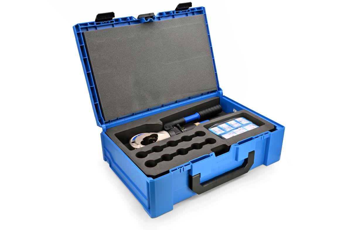 CEMBRE - Kit utensile HT131-C con valigetta e 7 coppie di matrici ME10-C, ME14-C, ME19-C, ME24-C, ME30-C, ME37-C, ME48-C.