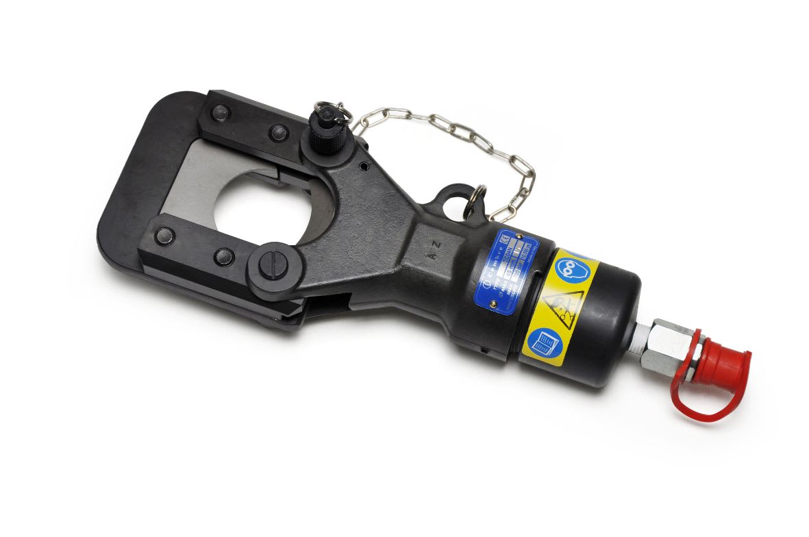 CEMBRE - Utensile oleodinamico per tranciare conduttori e funi in rame, alluminio, aldrey, acciaio e alluminio-acciaio con diametro massimo di 45mm.