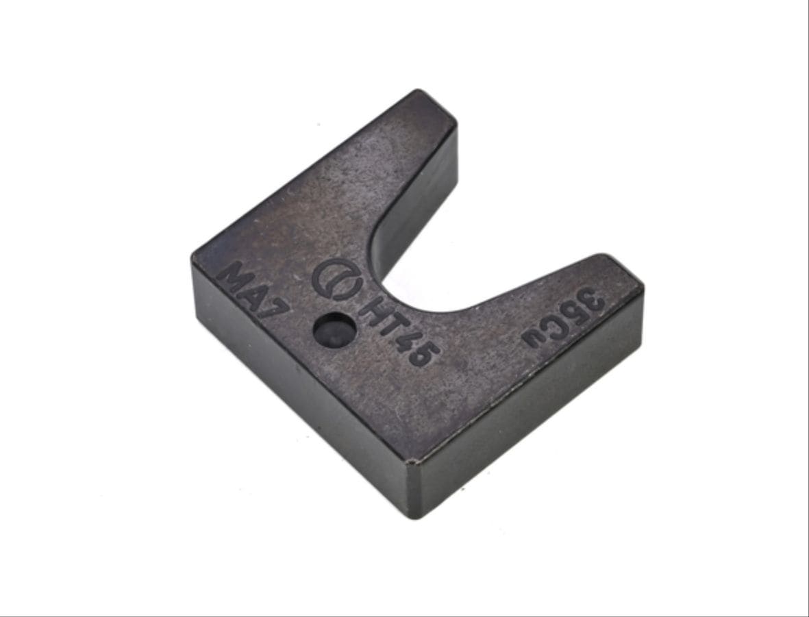 CEMBRE - Matrice HT45 x 35 mmq.