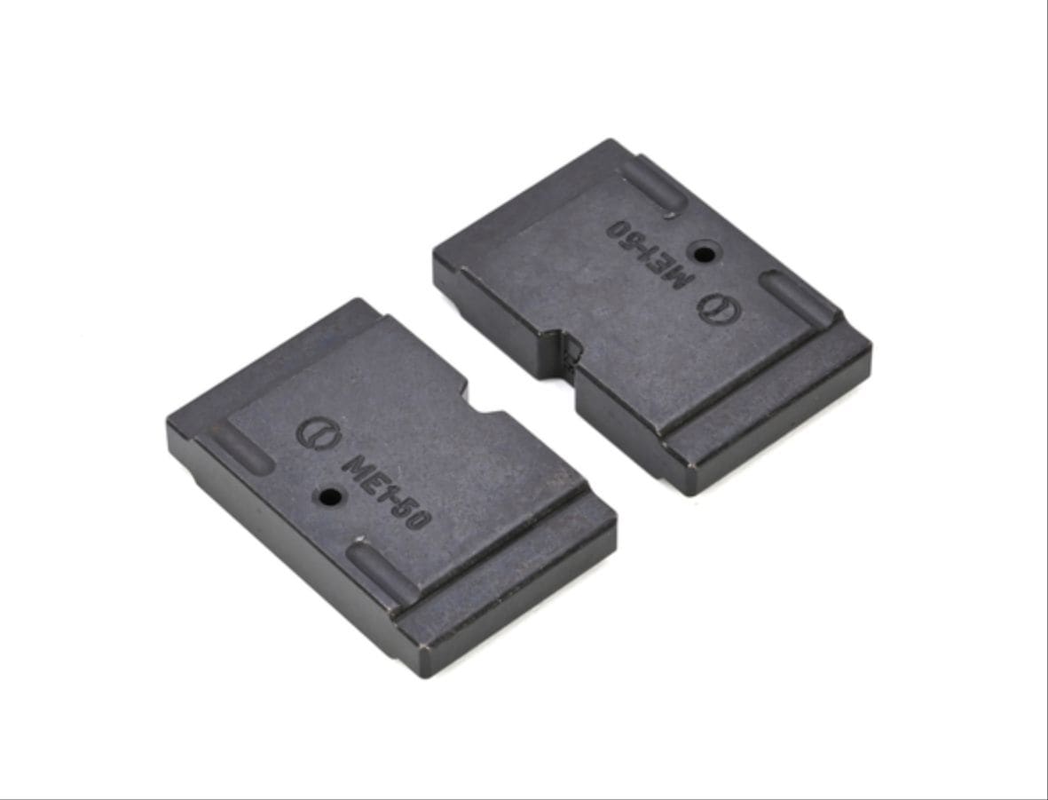 CEMBRE - Coppia matrici esagonali 50KN x 4-6mmq per lavori di precisione.