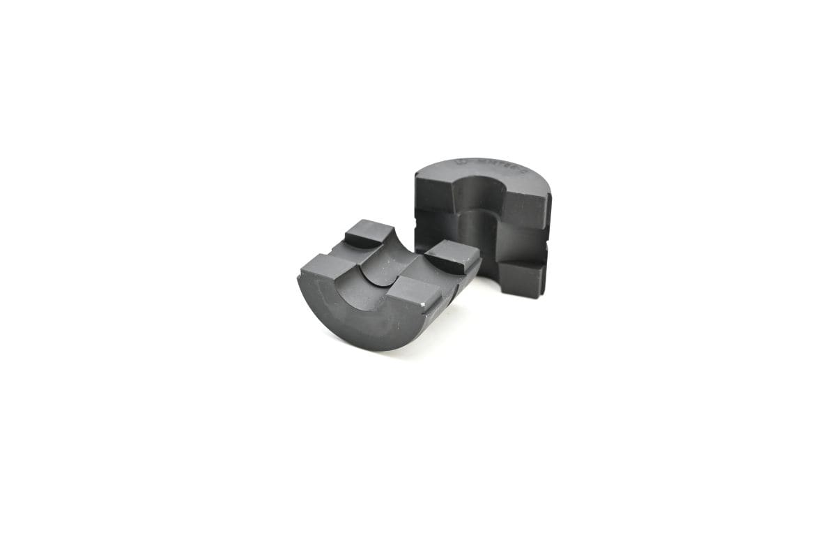 CEMBRE - Coppia matrici 130KN x M.T. 40-50mmq per lavori di precisione.