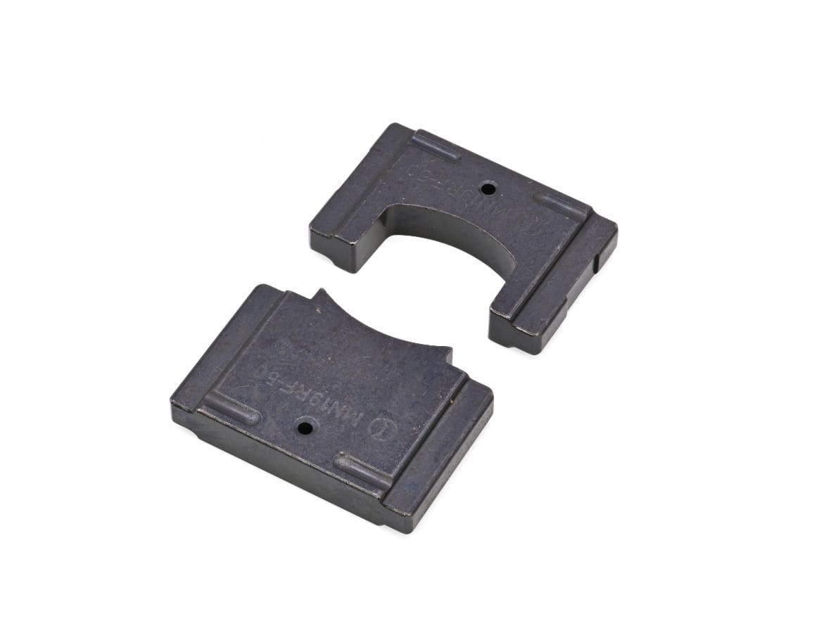 CEMBRE - Coppia matrici 50KN x isolati 95mmqflex per un'installazione sicura ed efficiente.